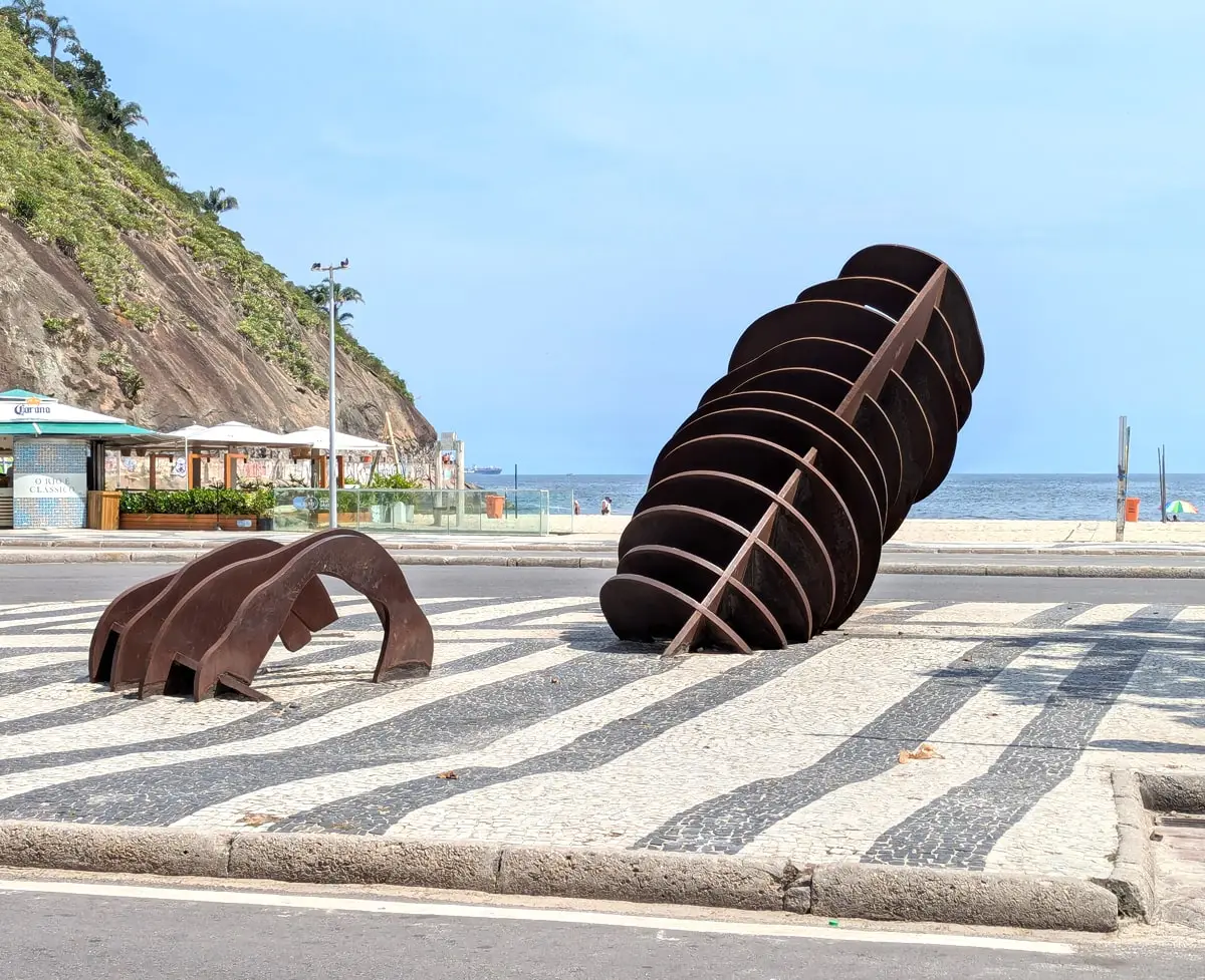 Escultura A Baleia