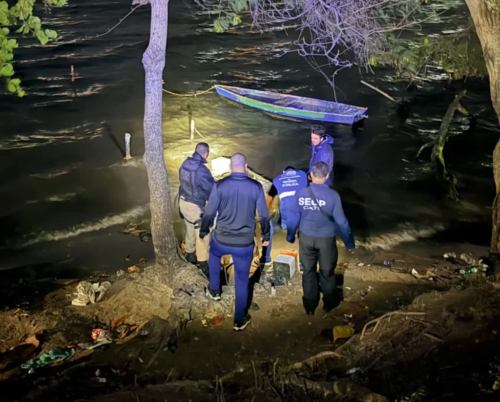 barcos irregulares na Lagoa Rodrigo de Freitas