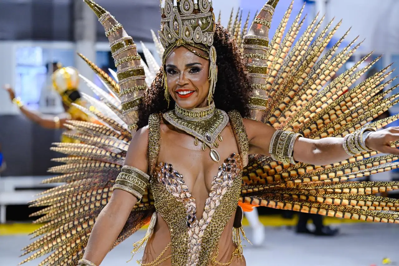 Nathalia Brito