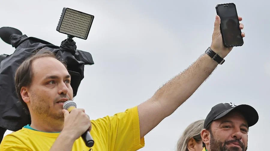Carlos Bolsonaro