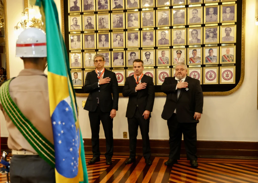 Flávio Willeman Homenageado pelo Corpo de Bombeiros