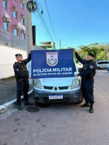 PMs recuperam dois veículos durante ação de combate ao roubo de cargas em Duque de Caxias