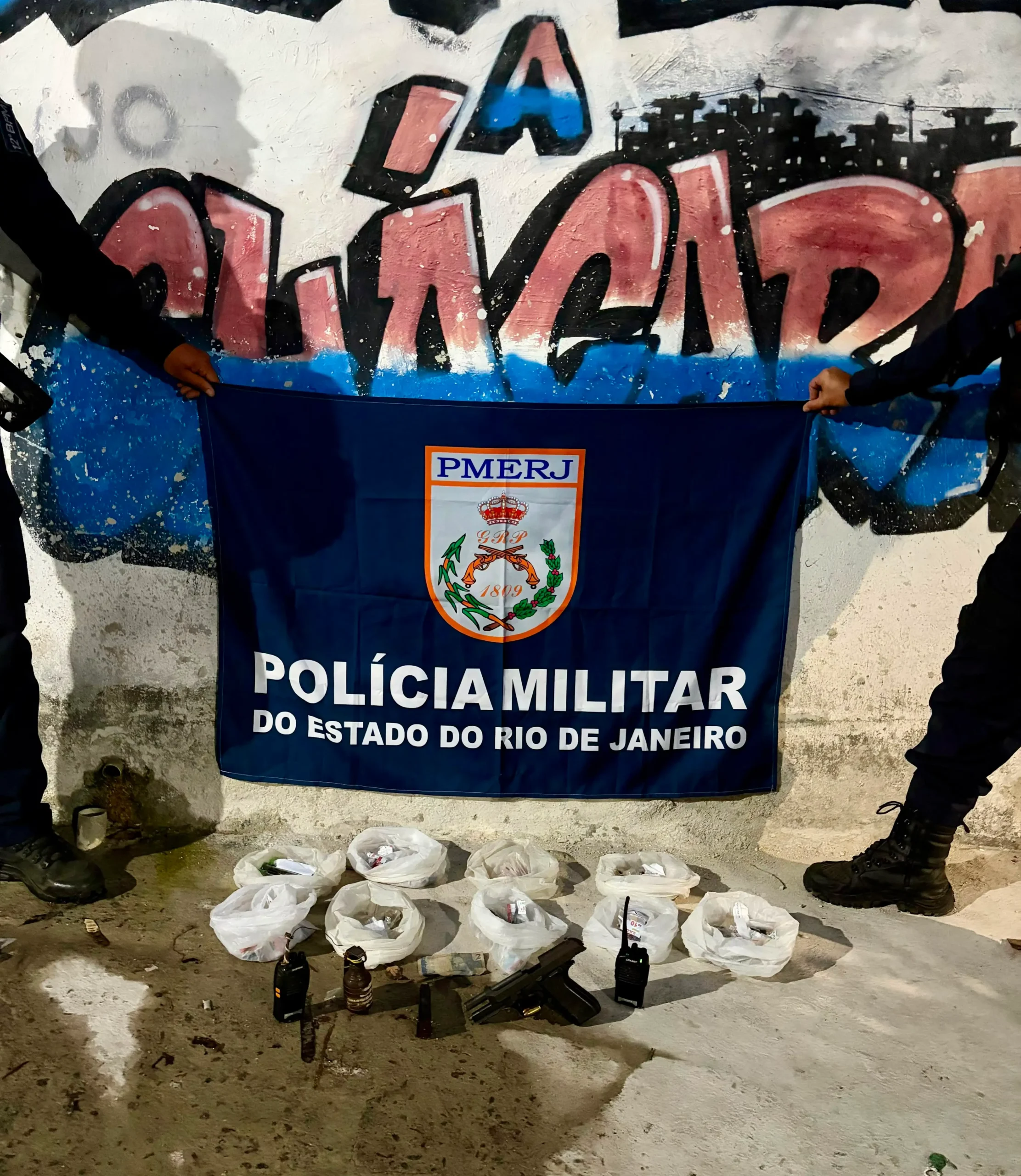 Material apreendido pela polícia