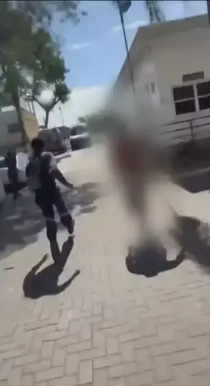 Homem baleado em UPA de Costa Barros