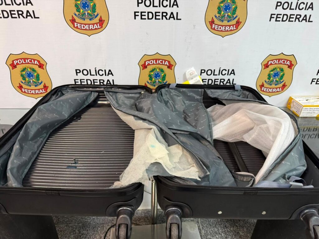 mala com cocaina
