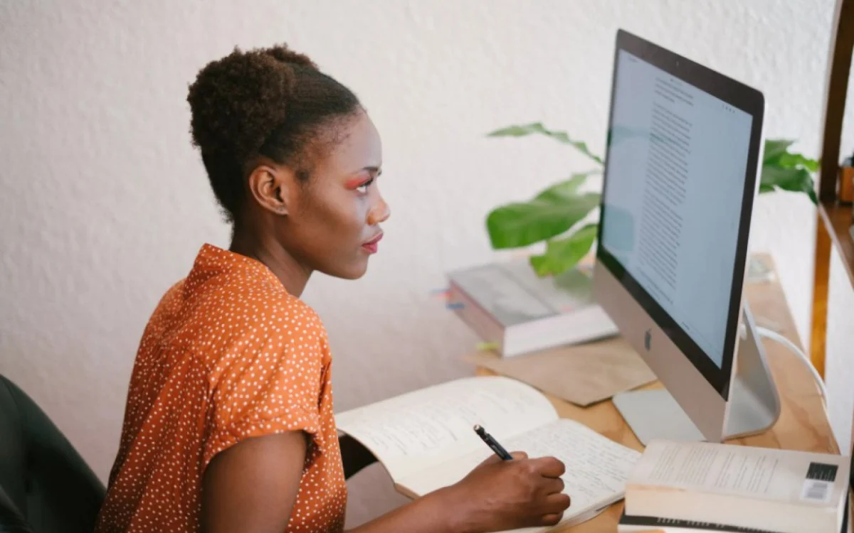 cursos online gratuitos de férias
