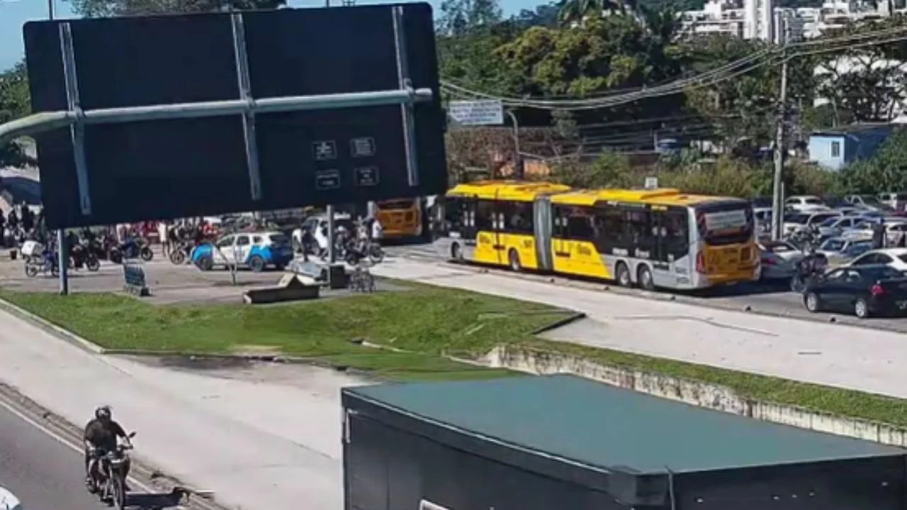 Acidente Grave na Avenida das Américas