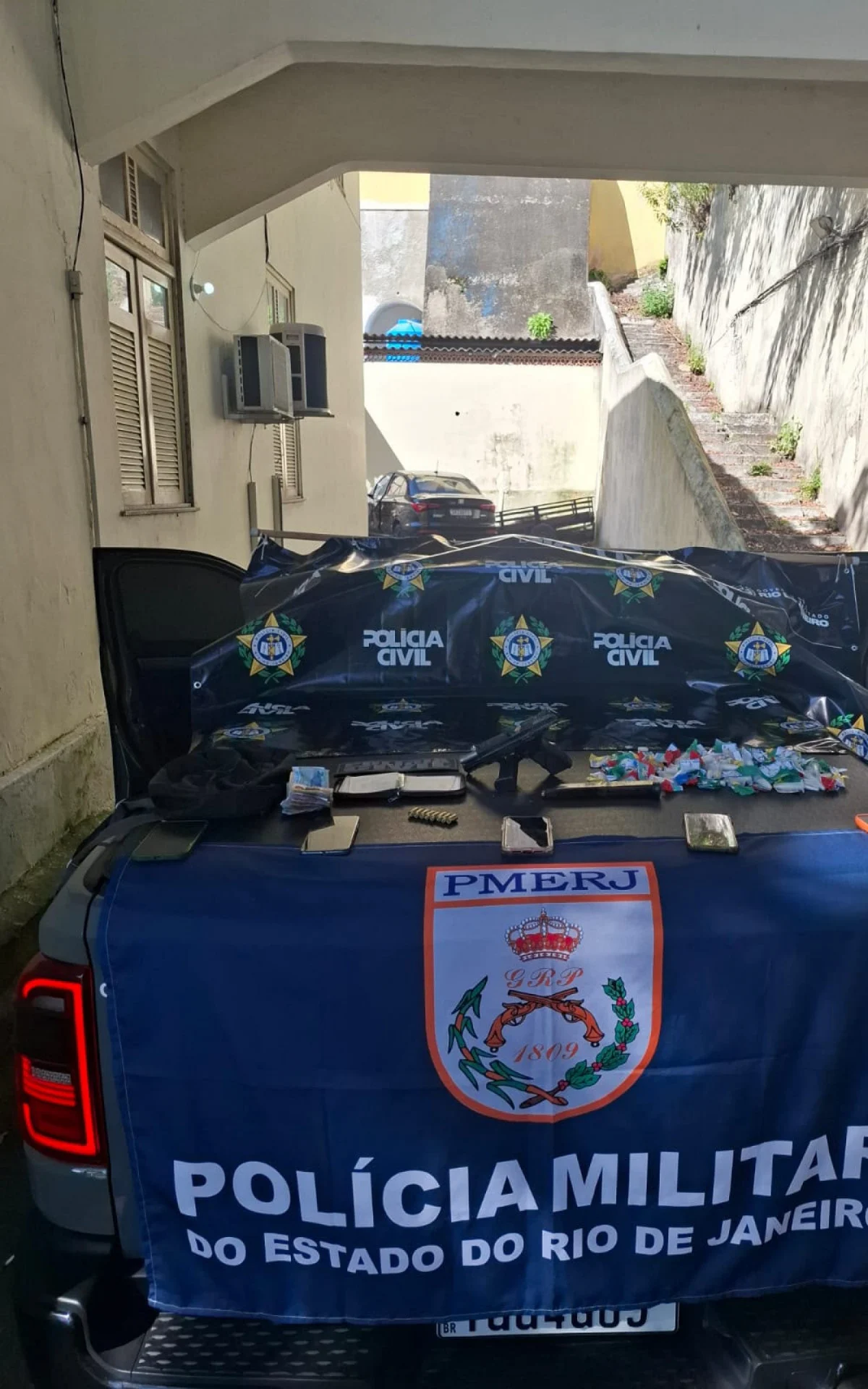 Operação Policial em Niterói