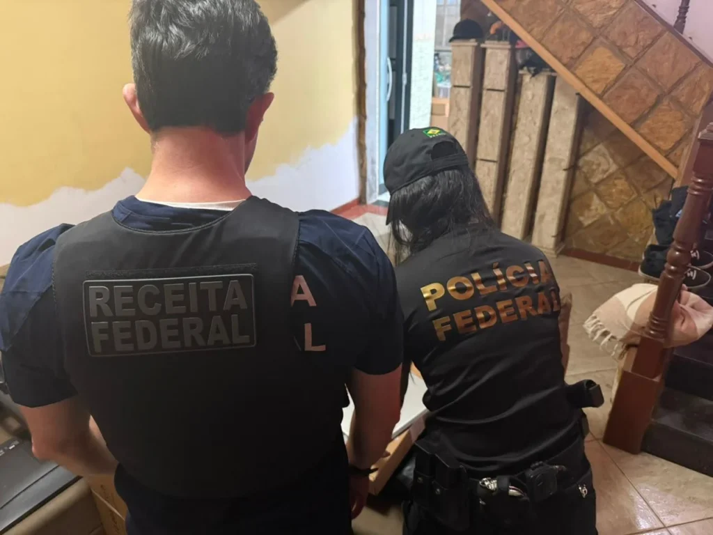 Polícia Federal e Receita Federal