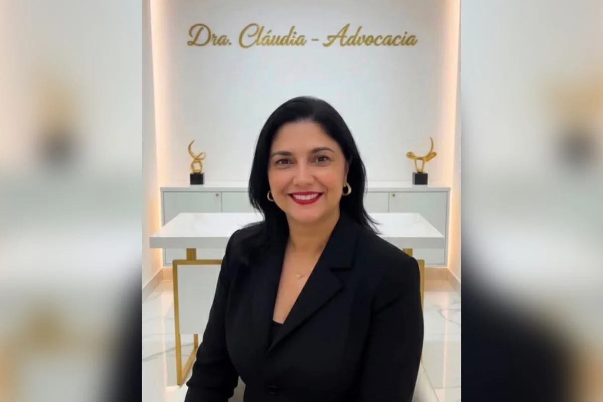 advogada Claudia Felix de Oliveira