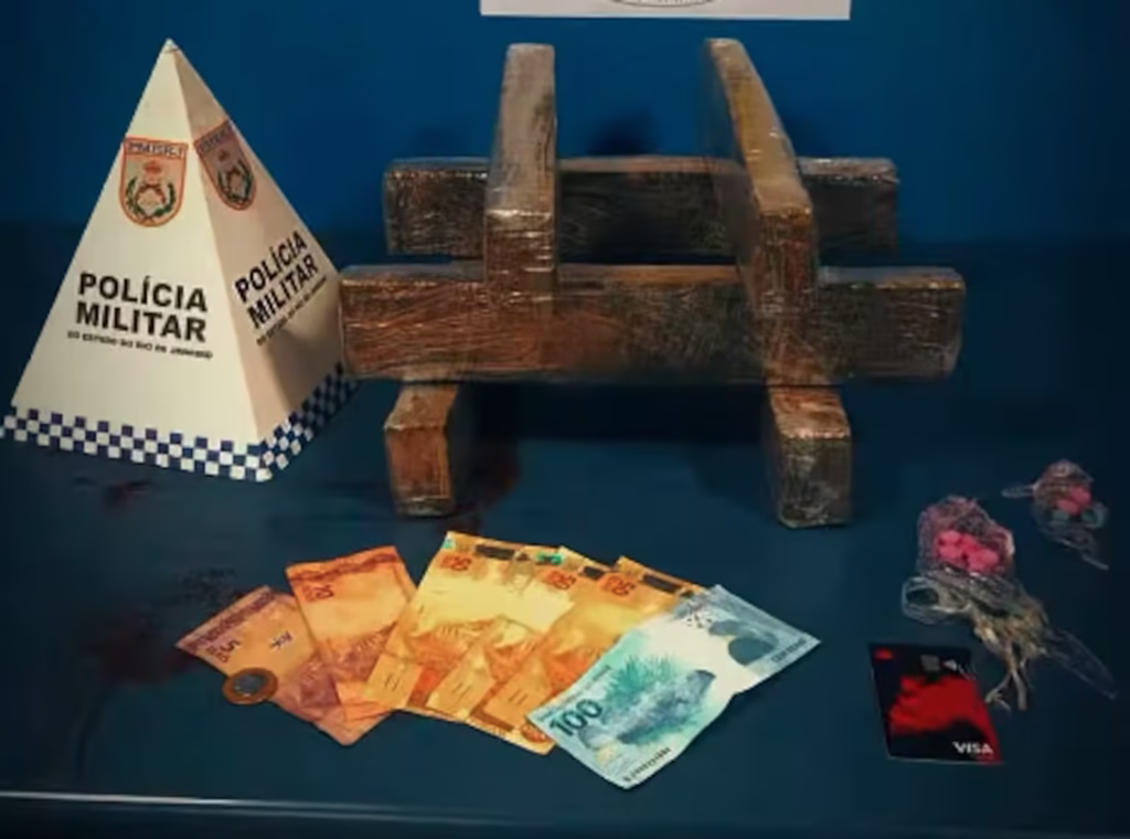 5kg de Drogas na Rodoviária Novo Rio