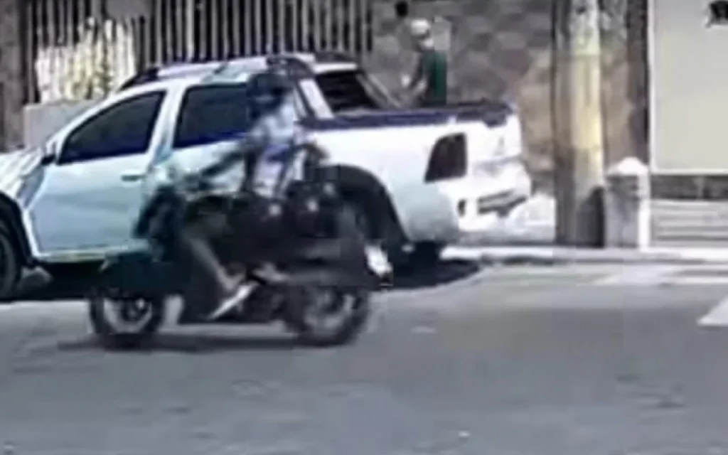Homem Morre Baleado em Olaria
