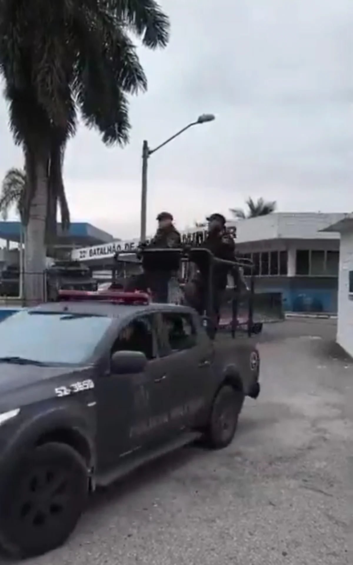 Tiroteio no Complexo da Maré