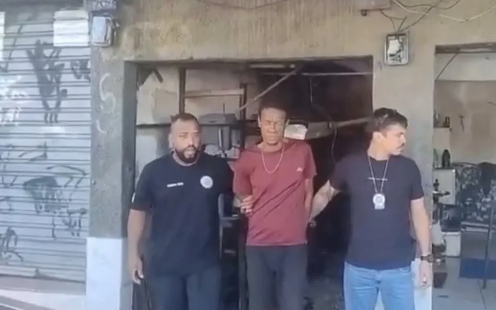 Homem que ateou fogo na companheira é preso