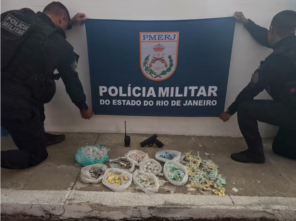 Drogas apreendidas na operação em Japeri