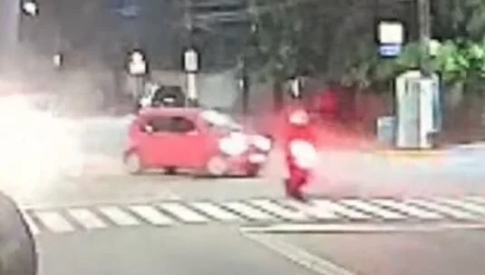grave colisão com carro
