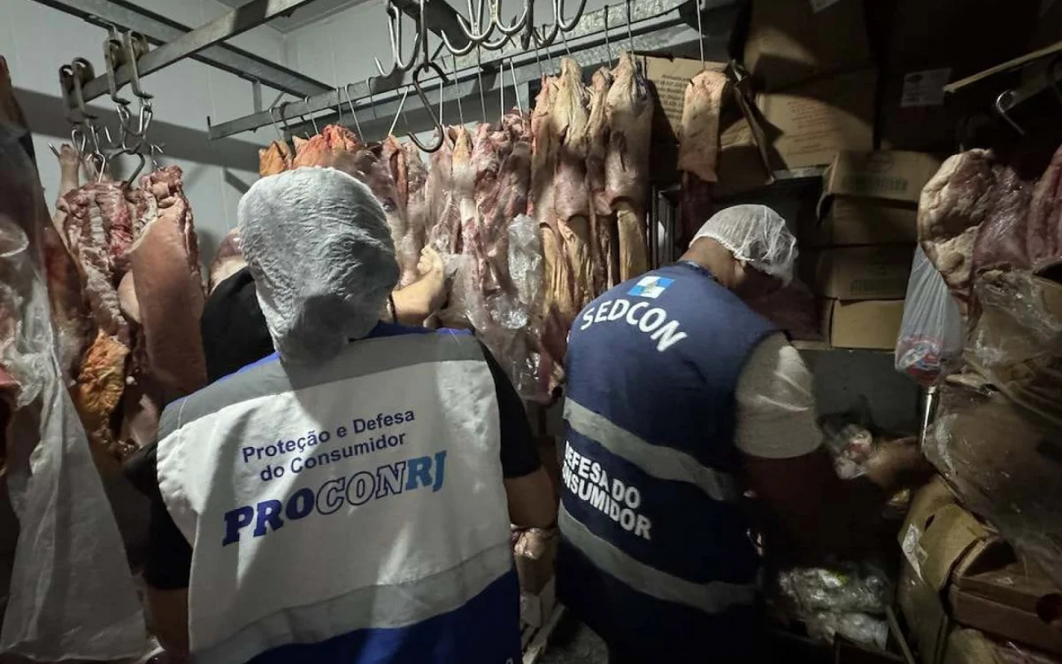 comida imprópria para consumo