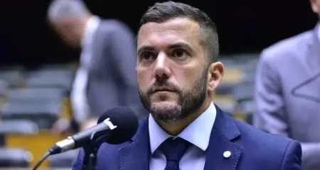 Carlos Jordy