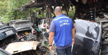 detran-fecha-dois-ferros-velhos-clandestinos-em-monjolos-sao-fonte0 detran-fecha-dois-ferros-velhos-clandestinos-em-monjolos-sao-fonte0