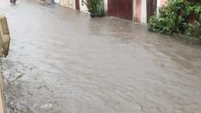 esgoto-a-ceu-aberto-e-alagamento-em-cabo-frio-fonte0 esgoto-a-ceu-aberto-e-alagamento-em-cabo-frio-fonte0