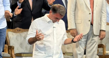 flavio-e-douglas-ruas-culto-maracanazinho-fonte0