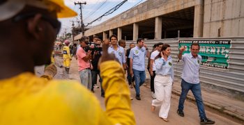 paes-promete-brt-itaguai-reativar-trem-costa-verde-fonte2 paes-promete-brt-itaguai-reativar-trem-costa-verde-fonte2