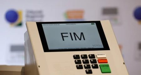 rio-monitora-eleicoes-com-50-mil-cameras-e-reforco-no-cicc-fonte0 rio-monitora-eleicoes-com-50-mil-cameras-e-reforco-no-cicc-fonte0