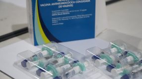 sao-goncalo-libera-vacina-pneumo-20-idosos-85-anos-fonte0 sao-goncalo-libera-vacina-pneumo-20-idosos-85-anos-fonte0